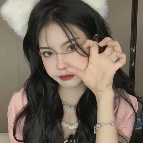 失忆𠝹女王
